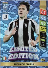 Limitovaná kartička Panini FIFA 365 2025 Adrenalyn XL Federico Chiesa Juventus