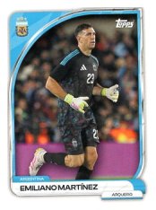 fotbalová kartička 2026 Topps 1 Emiliano Martínez (Argentina)