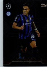 Fotbalová kartička 2024-25 Topps Match Attax EXTRA UEFA Club Competitions Black Edge Edition BLA 4.  Lautaro Martínez (FC Internazionale Milano)