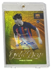 autographed card 2022-23 Topps FC Barcelona Team Set Gold Drip GD-PT Pablo Torre RC Auto 19/50