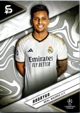 Fotbalová kartička 2023-24 Topps Superstars UEFA Club Competitions 135 Rodrygo (Real Madrid C.F.)