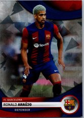 2023-24 Topps FC Barcelona team set 3 Ronald Araujo Cracked Ice