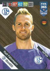 Fotbalová kartička Panini FIFA 365 – 2019 UPDATE Gold Captain 104 Ralf Fahrmann Schalke 04