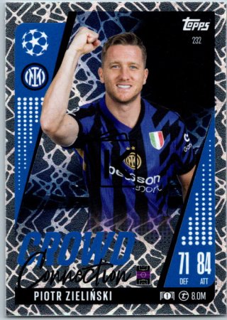 Fotbalová kartička 2024-25 Topps Match Attax EXTRA UEFA Club Competitions Crowd Connection 232 Piotr Zieliński (FC Internazionale Milano)