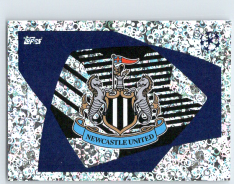 2023-24 Topps Champions League samolepka Logo Newcastle United