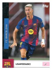 fotbalová kartička 2025-26 Topps Team set FC Barcelona First Team 11 Robert Lewandowski