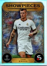 Fotbalová kartička 2023-24 Topps Superstars UEFA Club Competitions Showpieces 25 Toni Kroos (Real Madrid CF)
