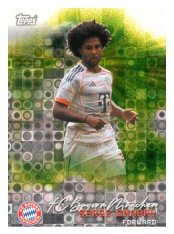 fotbalová kartička 2025-26 Topps Team set FC Bayern Munchen Pitch Pursuits PP-5 Serge Gnabry Halo